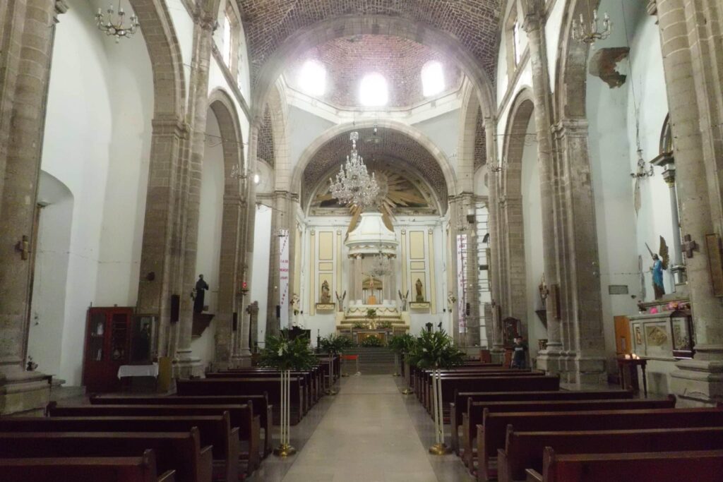 capilla santo tomas de aquino santa catarina nuevo leon