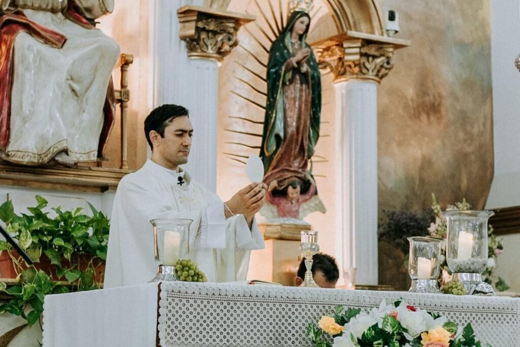 cuasi parroquia cristo resucitado culiacan sinaloa