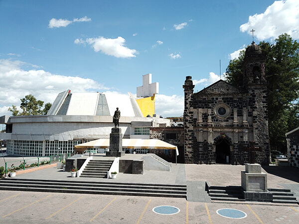 cuasi parroquia cristo rey nezahualcoyotl