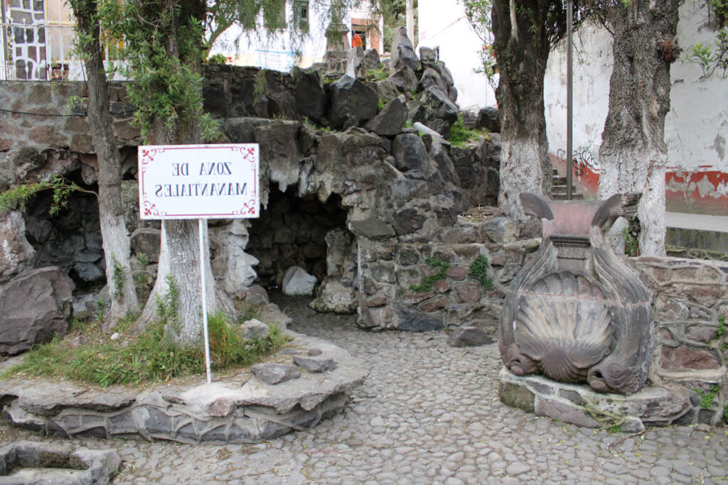 cuasi parroquia santa maria de guadalupe atizapan mexico