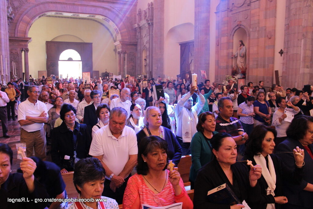 parroquia misterio de pentecostes queretaro