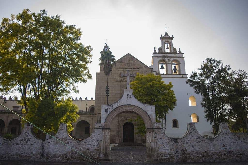 parroquia natividad de maria cuitzeo michoacan