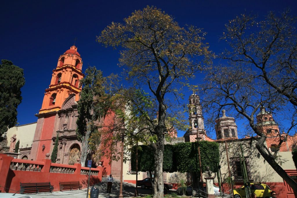 parroquia parroquia de san miguel arcangel queretaro