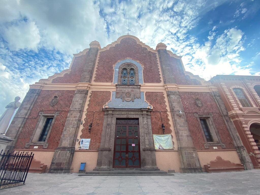 parroquia sagrado corazon de jesus lazaro cardenas michoacan