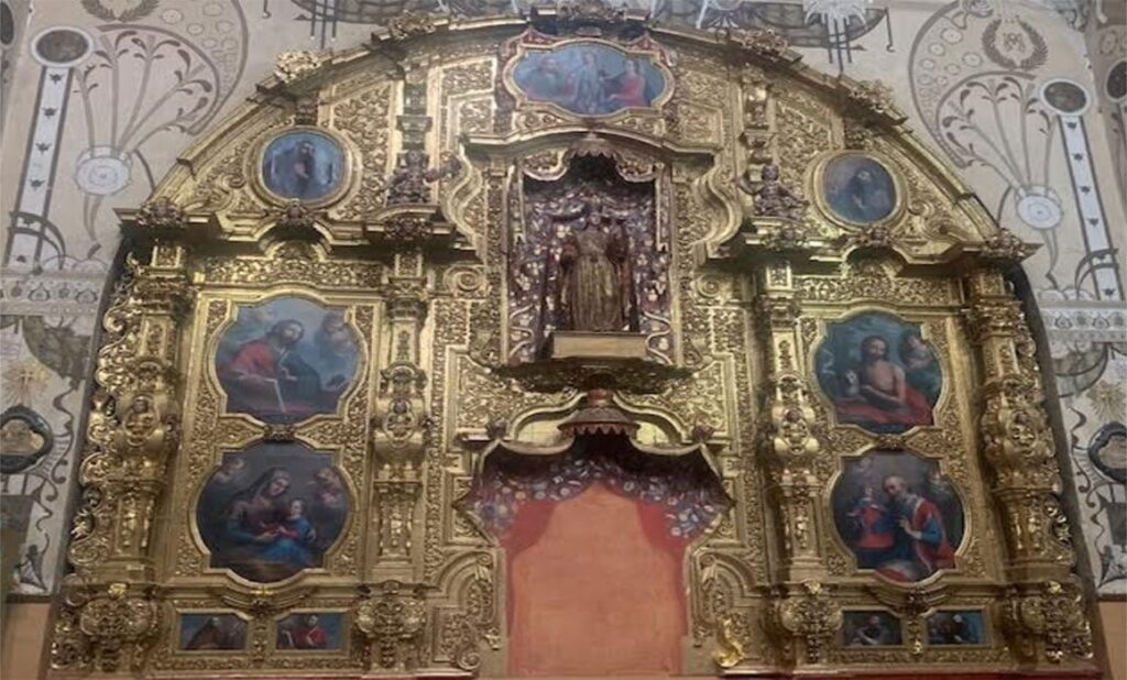 parroquia san agustin del retablo queretaro