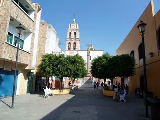 parroquia san jose cortazar guanajuato