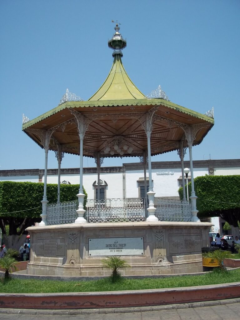 parroquia san jose puruandiro michoacan