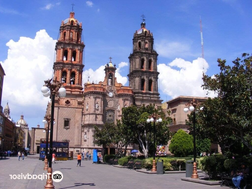 parroquia san miguel arcangel jocotitlan mexico