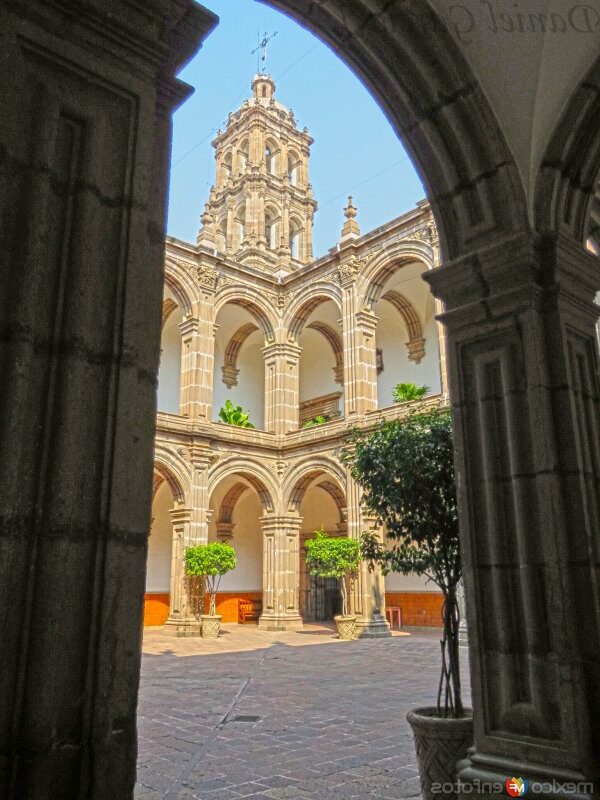 parroquia san miguel celaya guanajuato