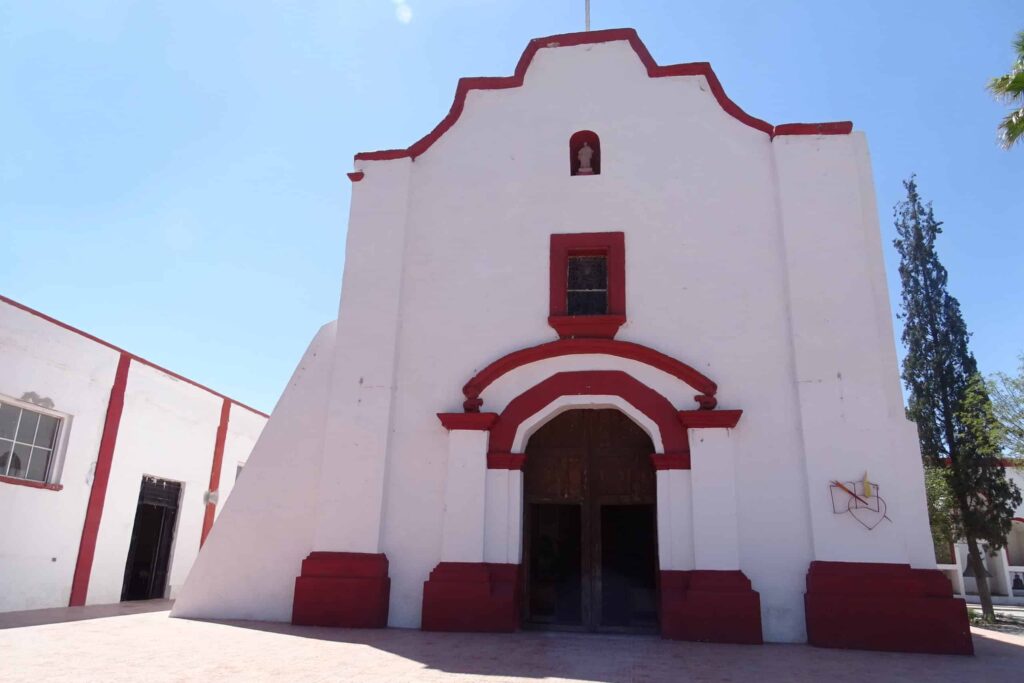 parroquia san nicolas tolentino luvianos mexico