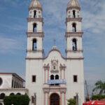 parroquia san pedro apostol lazaro cardenas michoacan