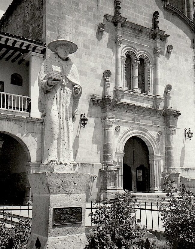 parroquia santa ana zacapu michoacan