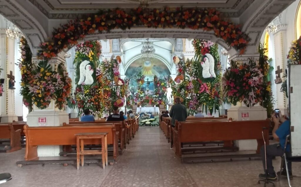 parroquia santa cruz monterrey nuevo leon