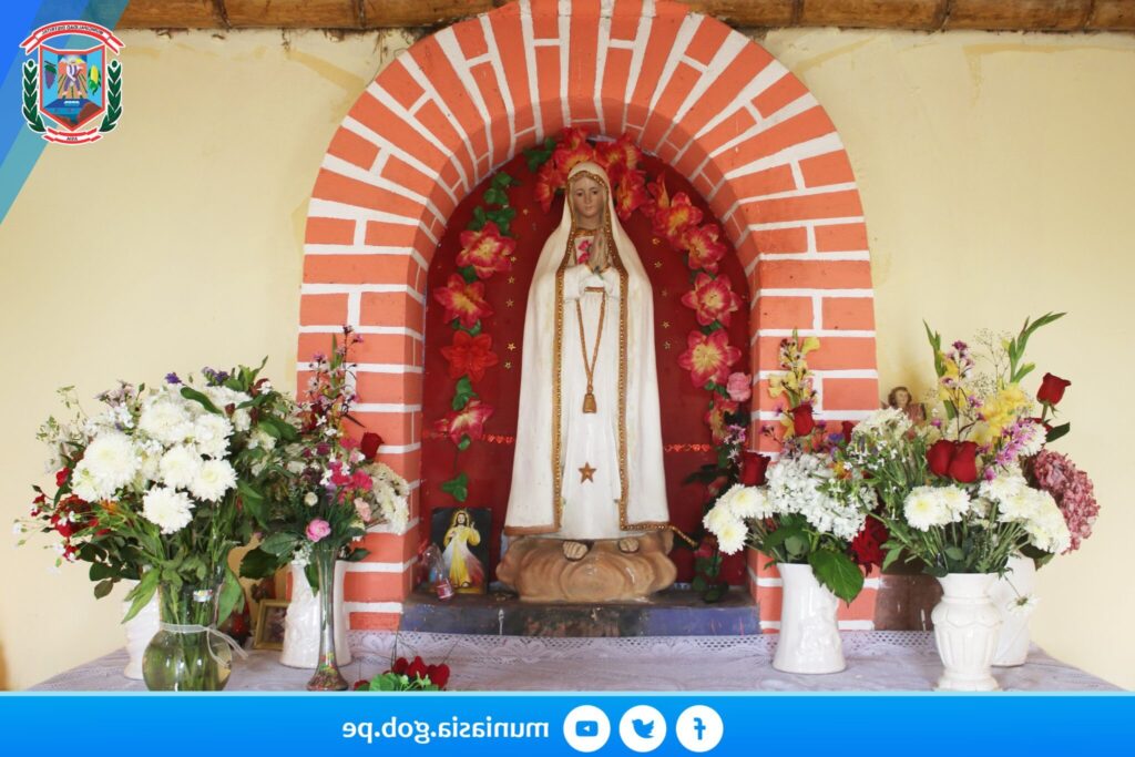 parroquia santa monica ario michoacan