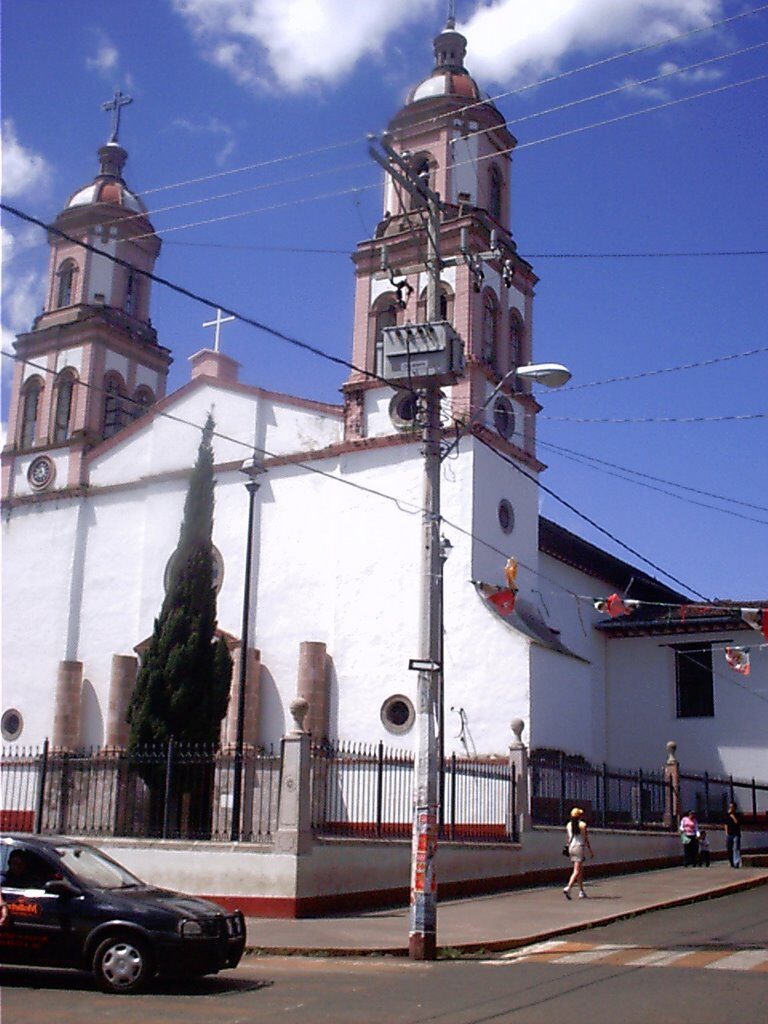 parroquia santiago apostol ario michoacan