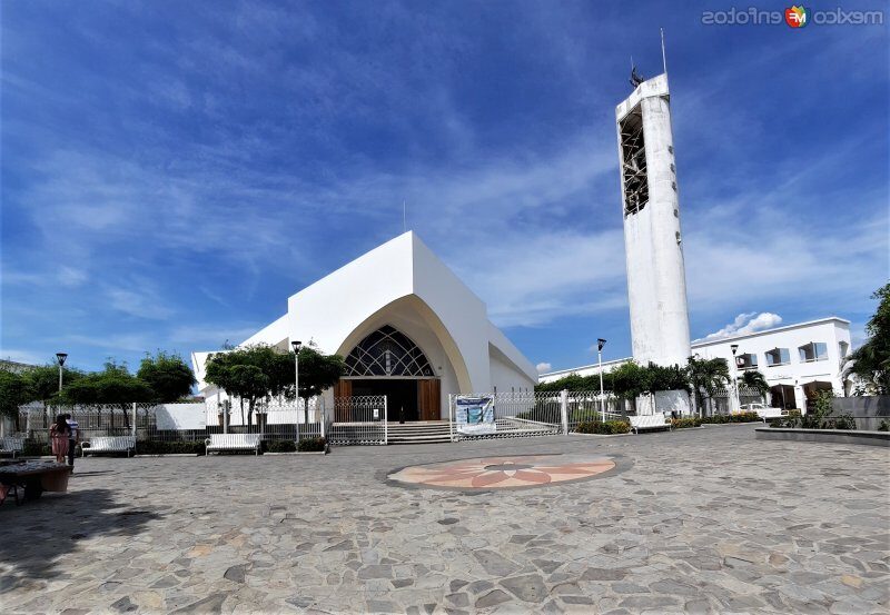 parroquia santiago apostol numaran michoacan