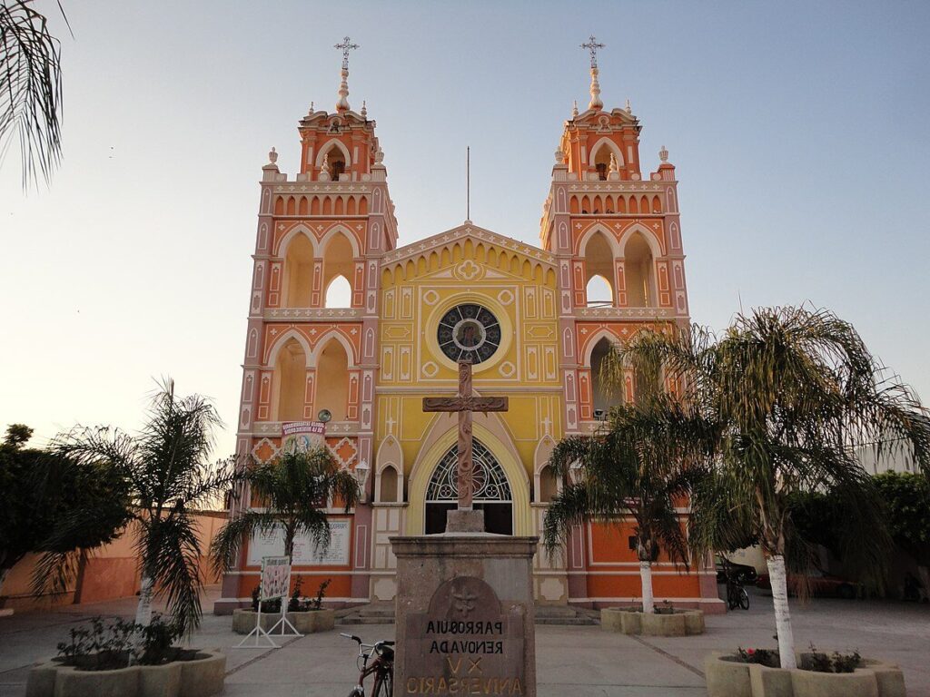 parroquia santisima trinidad y santa maria de guadalupe villa guerrero mexico